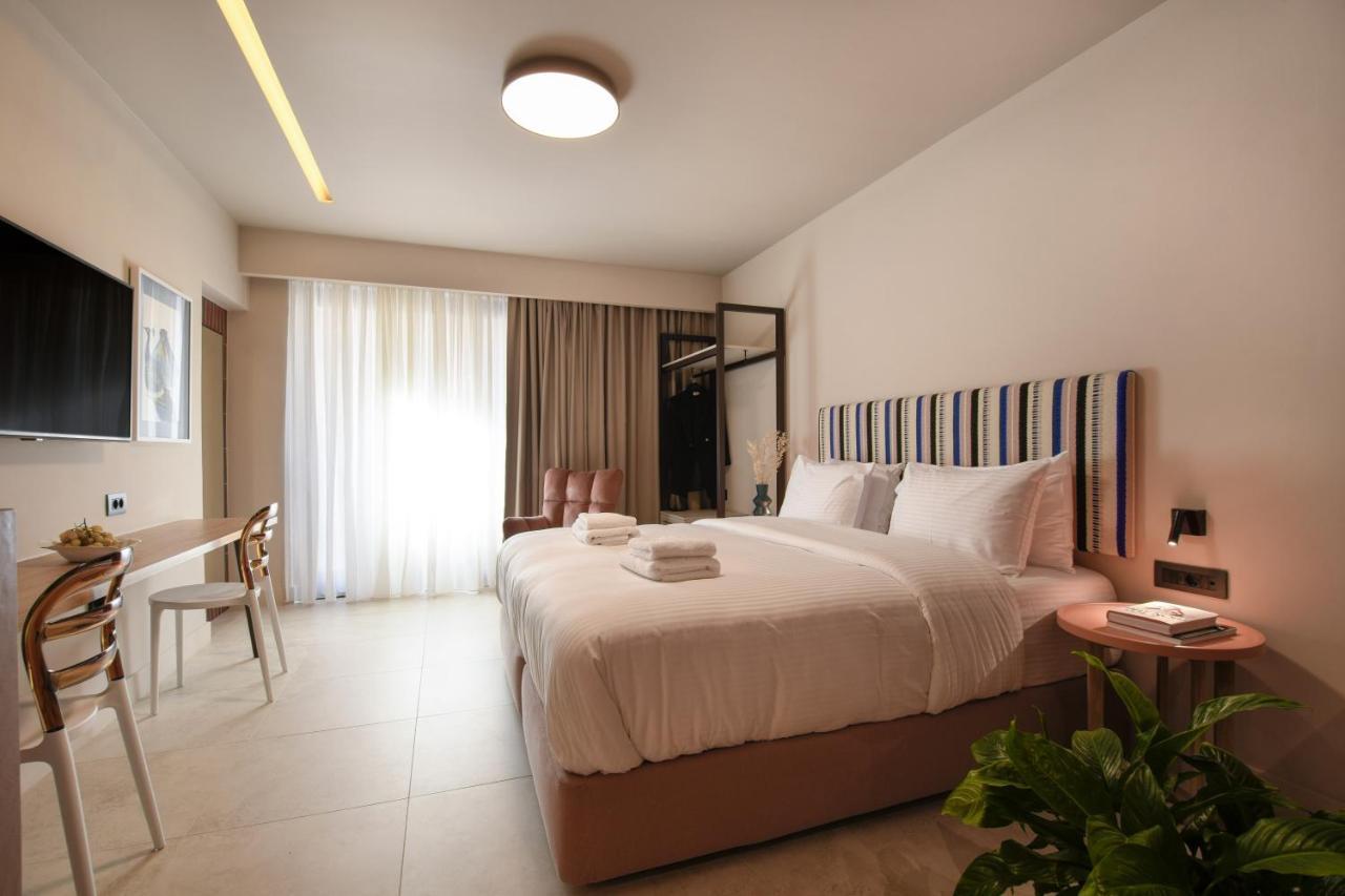 Pavo Art Aparthotel