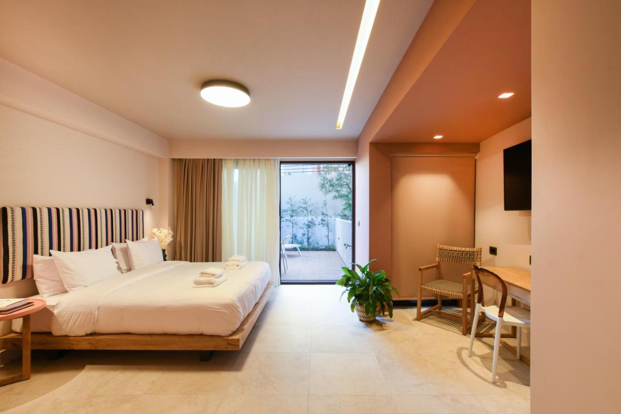Pavo Art Aparthotel *